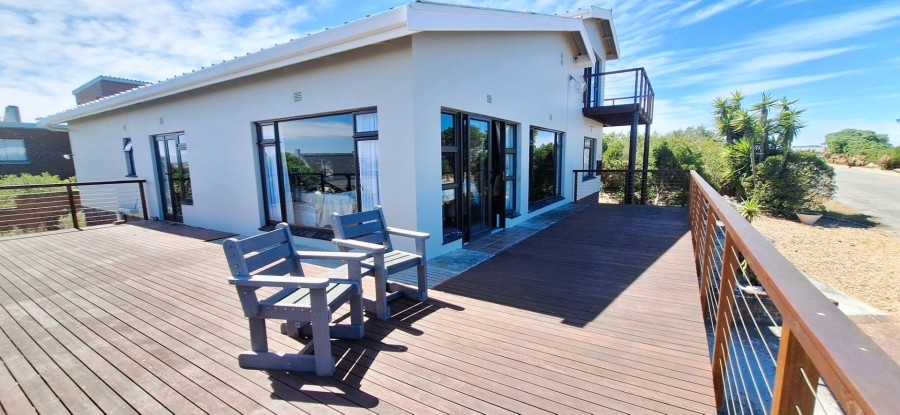 5 Bedroom Property for Sale in Witsand Western Cape
